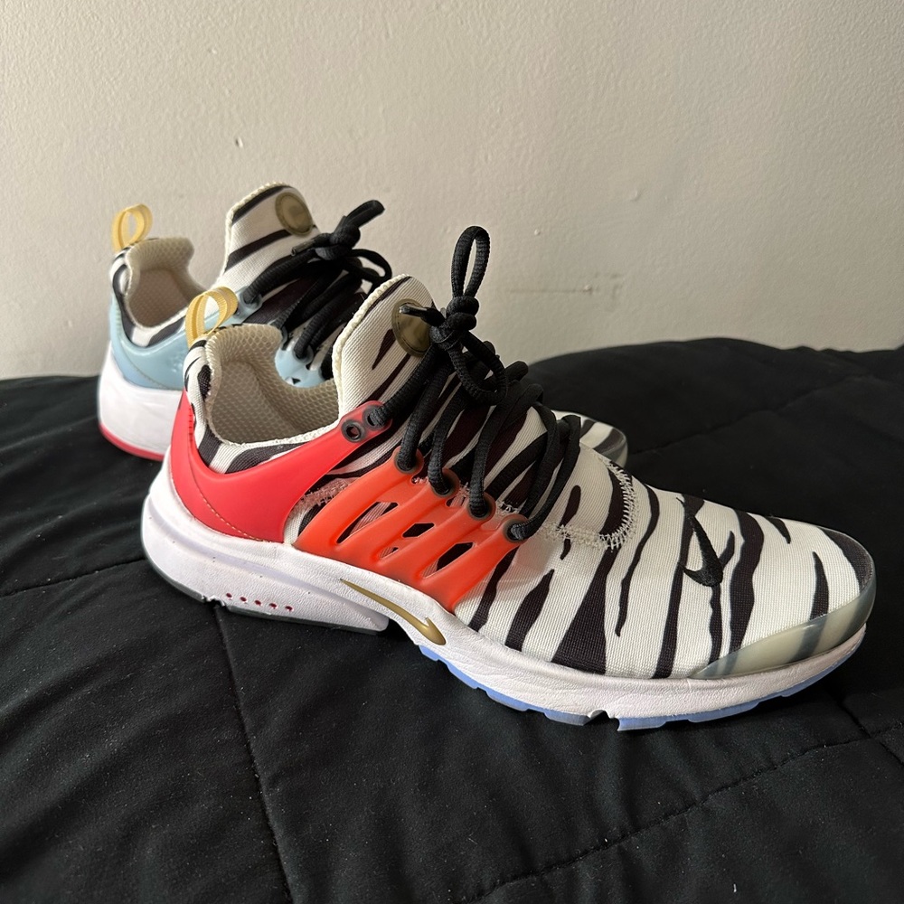 Nike Air Presto South Korea Size L (11-13) no box